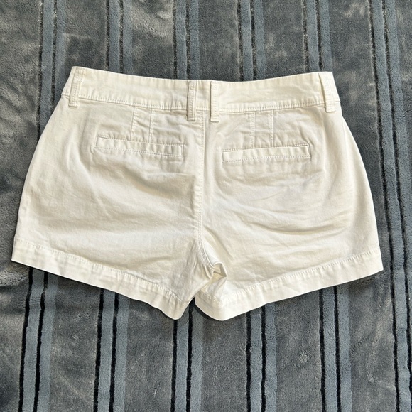 Gap shorts - Picture 2 of 3